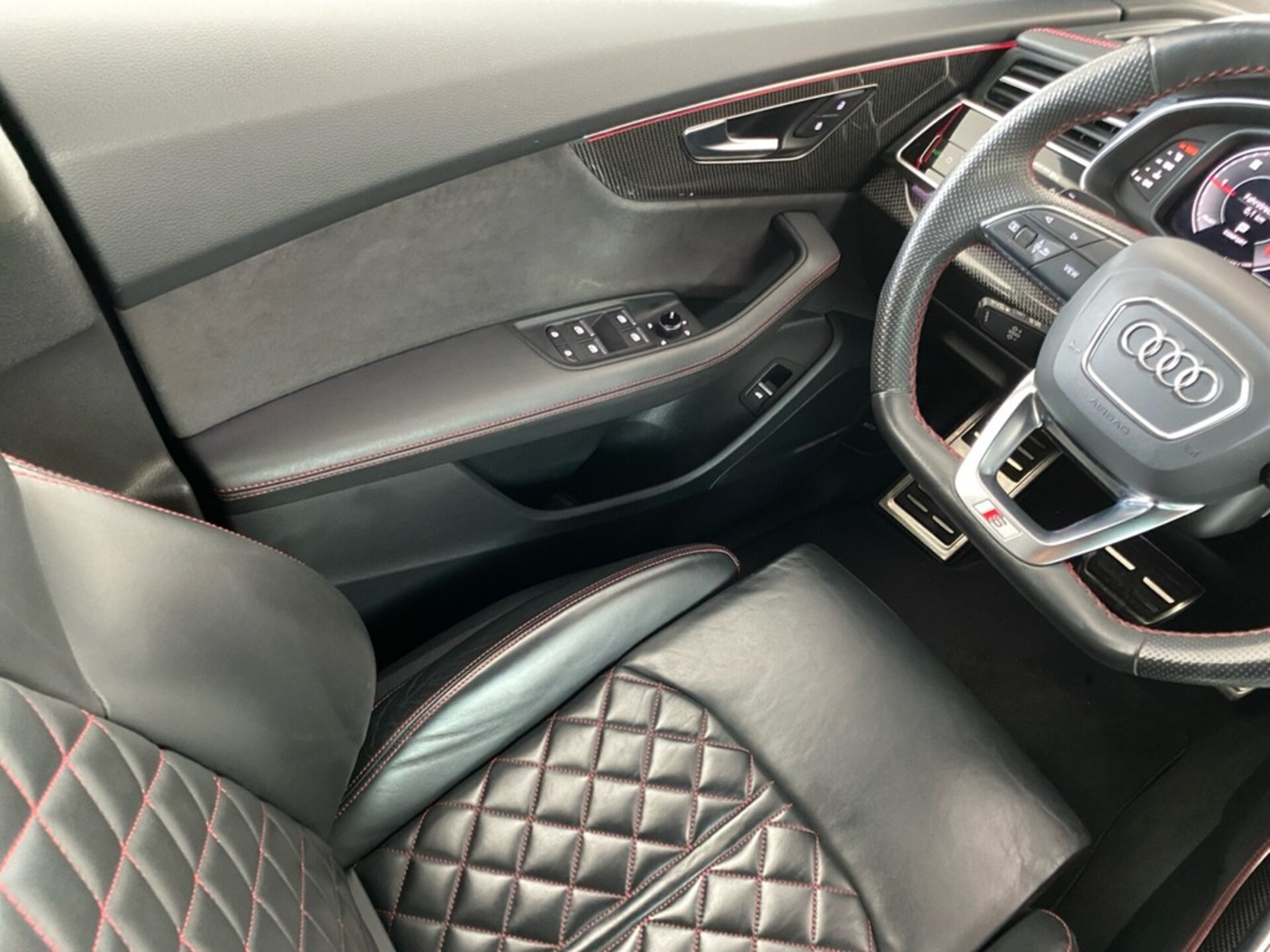 Audi Q8 SUV
