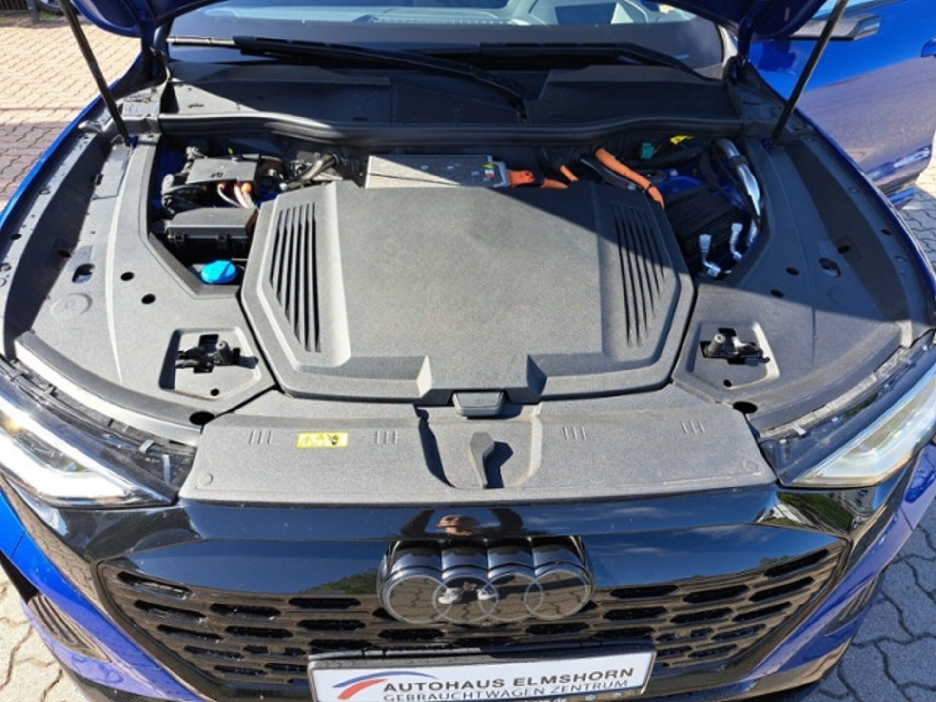 Audi Q8 e-tron S line