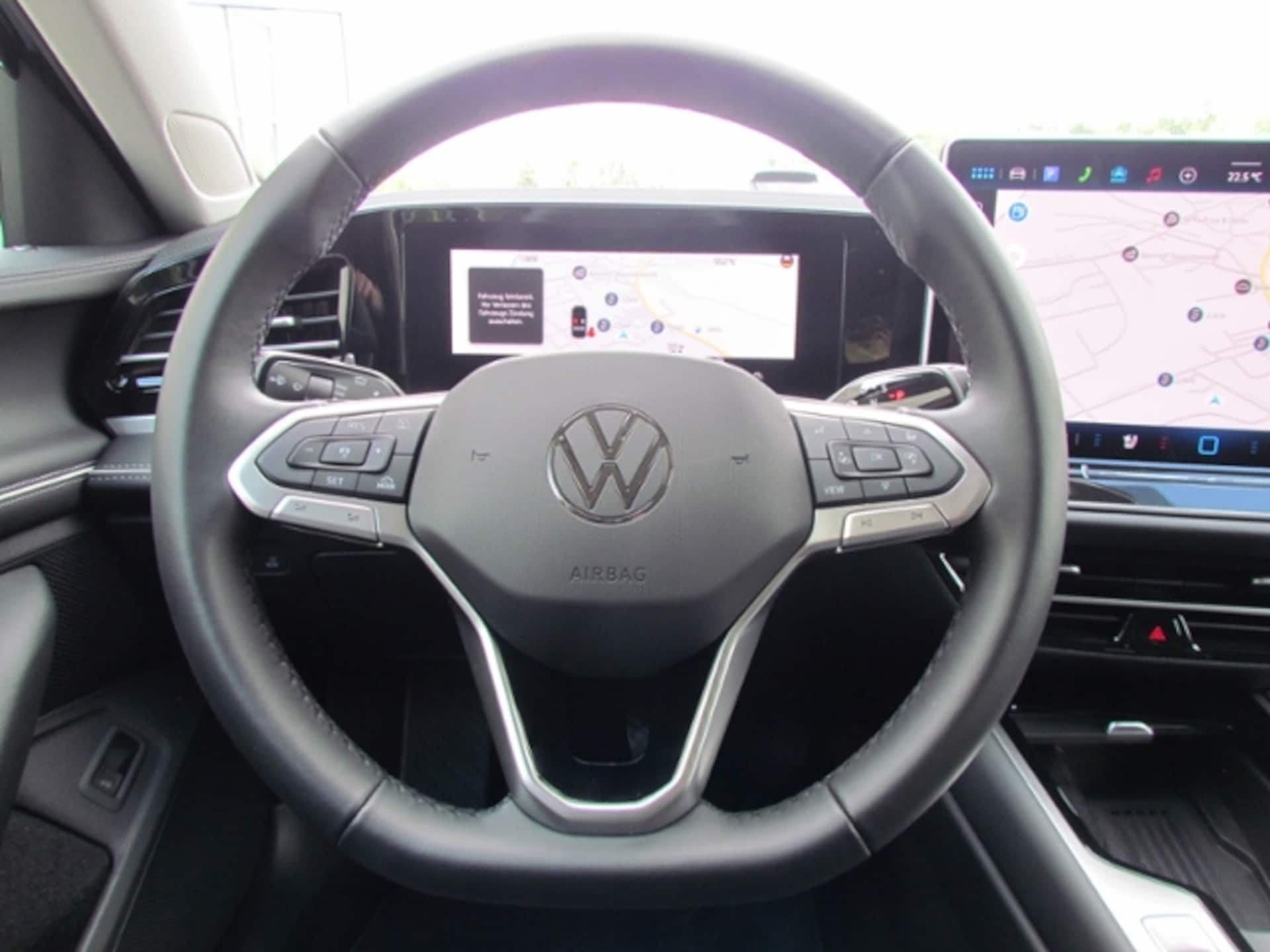 Volkswagen Passat Elegance