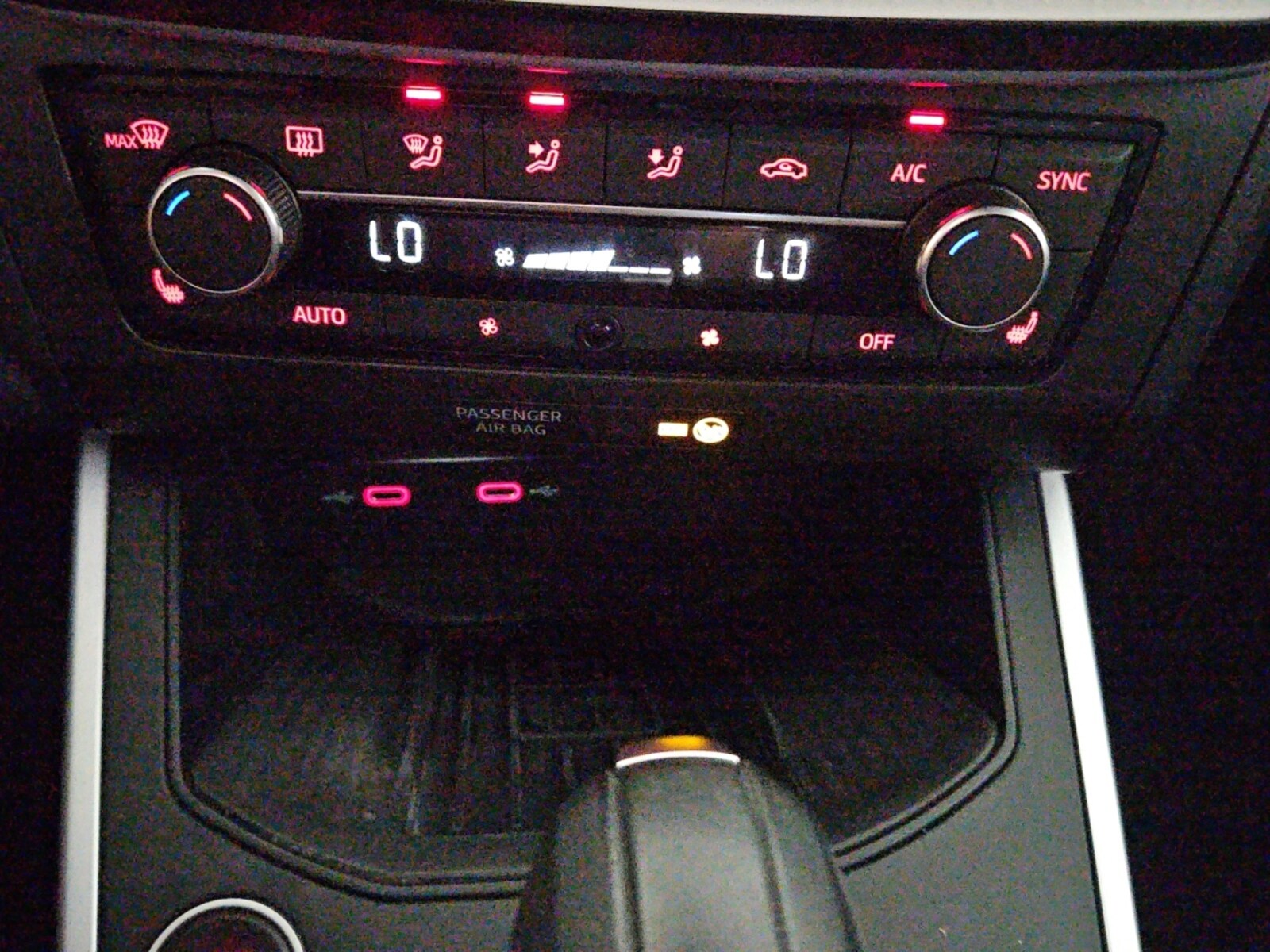 SEAT Arona – Bild 14