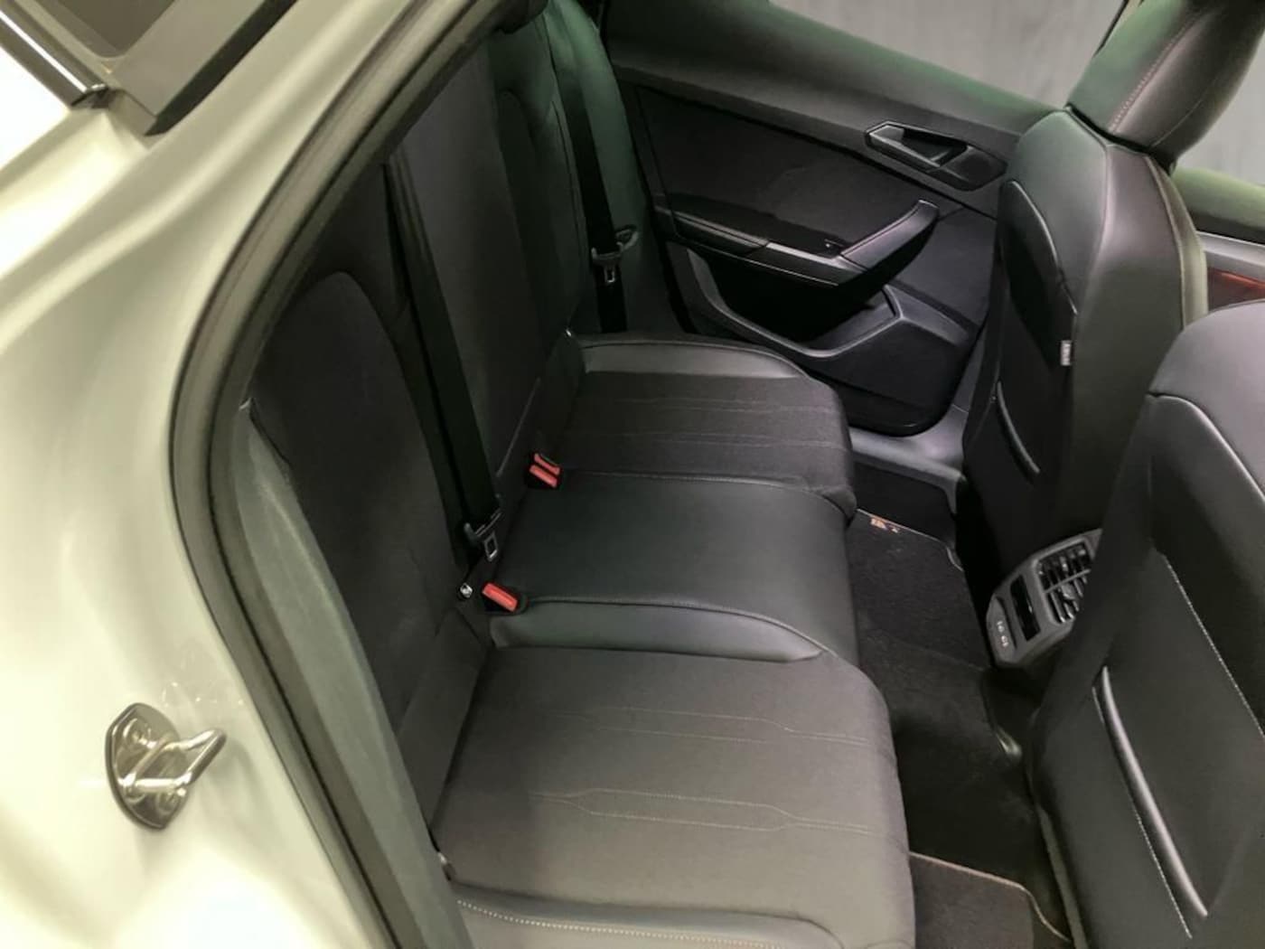 CUPRA Formentor 1.5 eTSI DSG 110 kW (150 CV) — photo 6