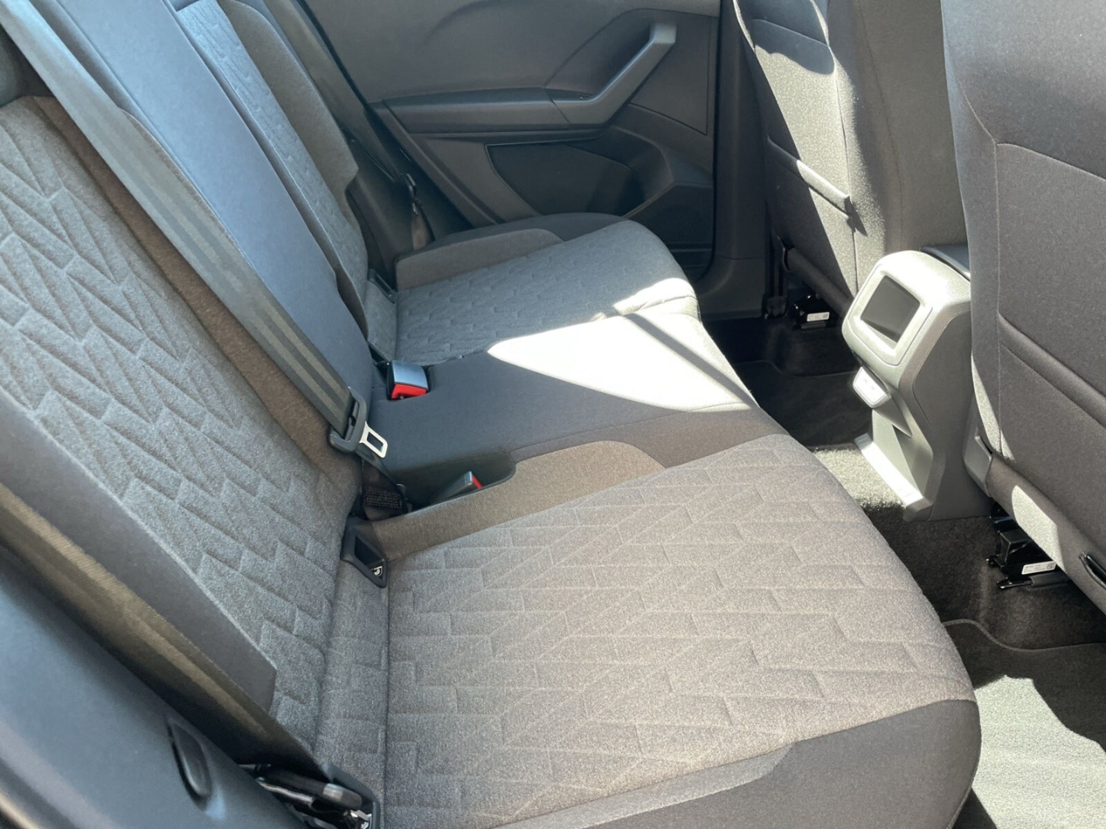 Volkswagen T-Cross – Bild 8