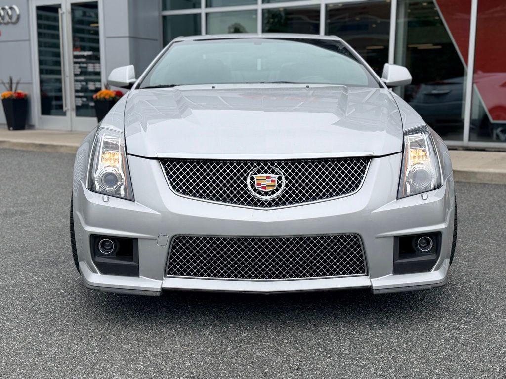 2011 Cadillac CTS V - Photo 8