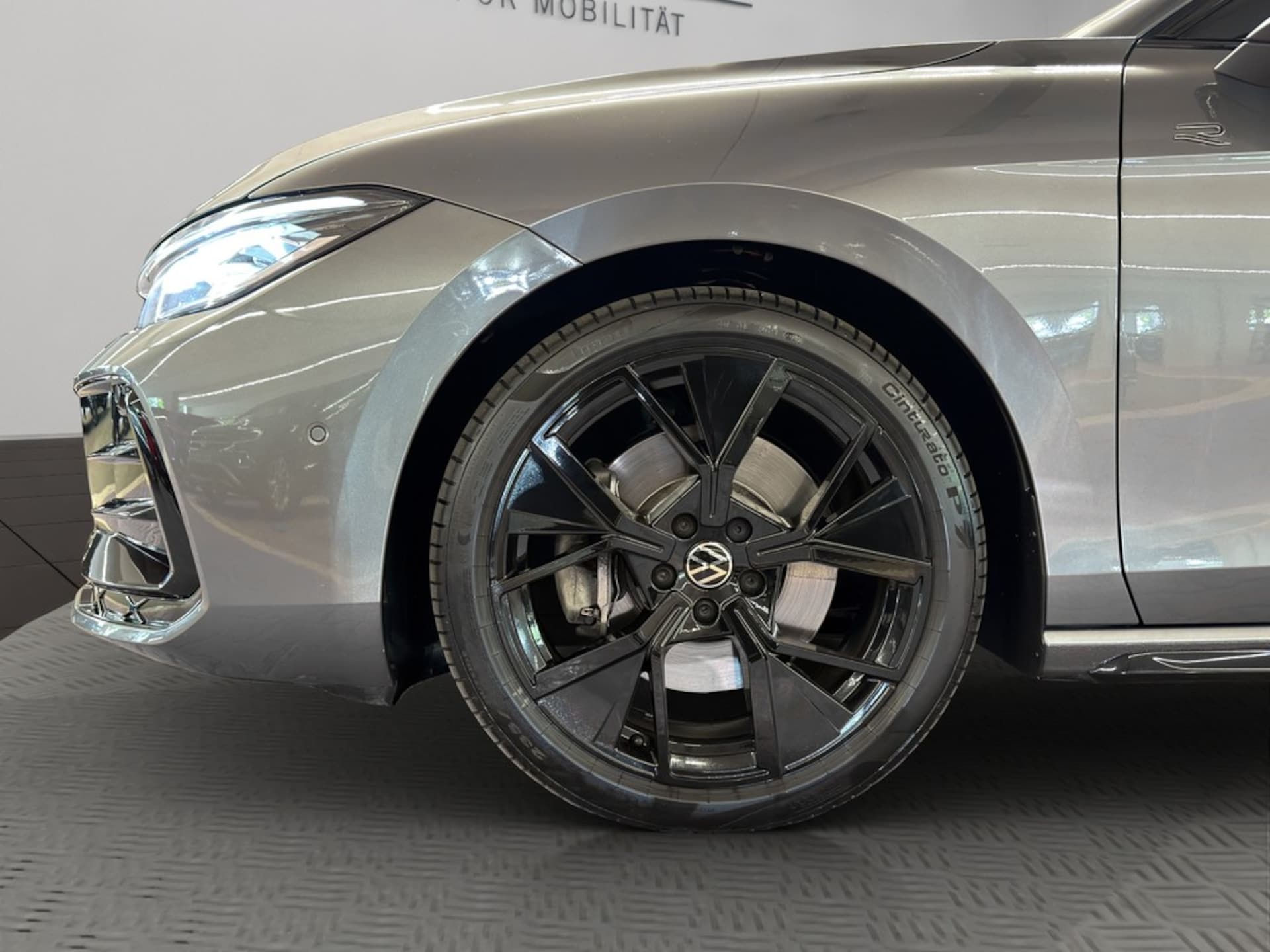 Volkswagen Passat R-Line