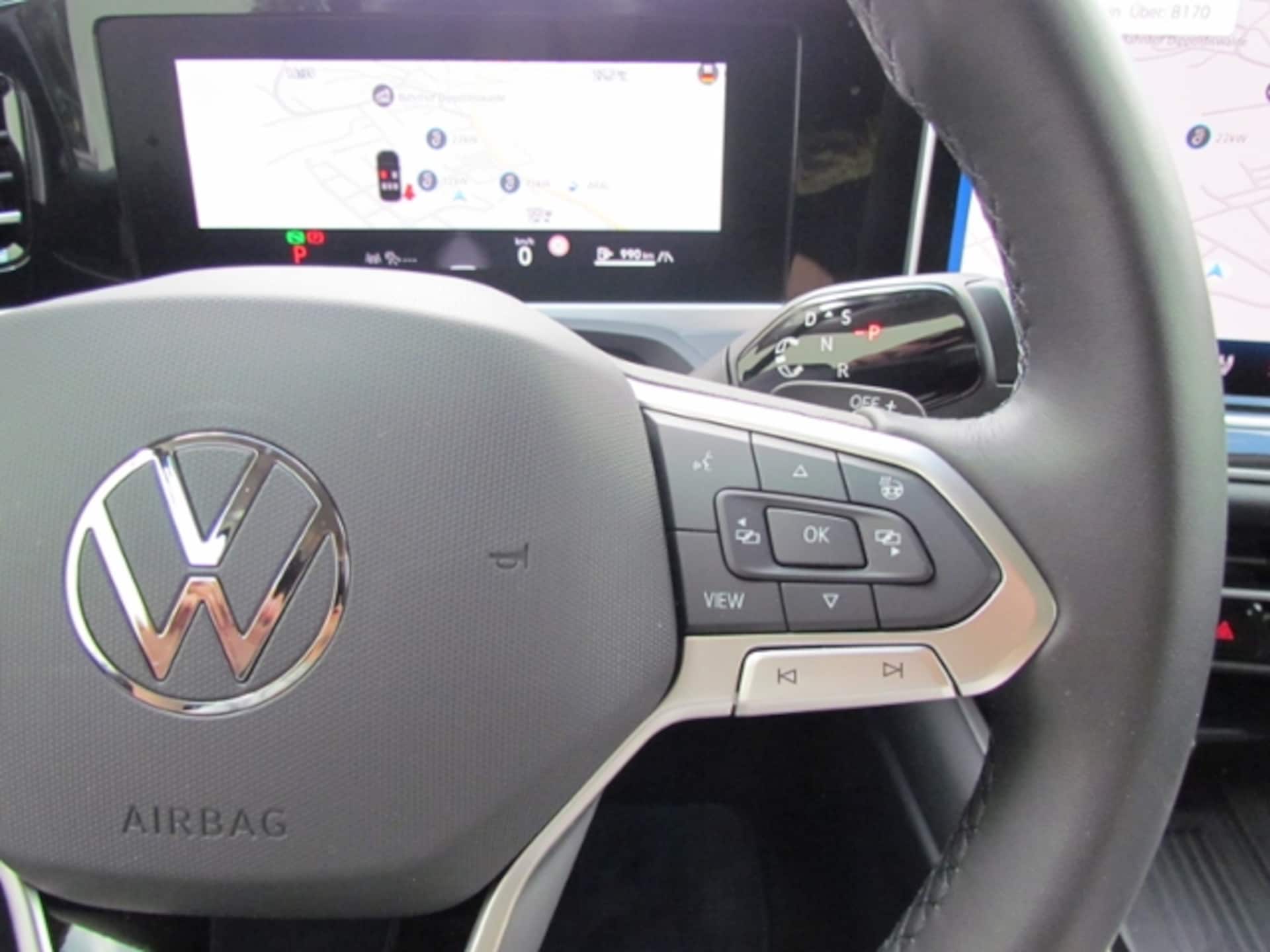 Volkswagen Passat Elegance