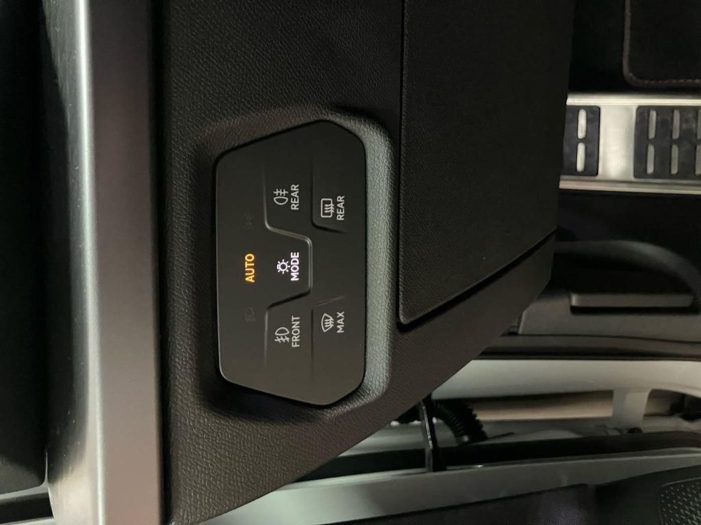 CUPRA Formentor 1.5 eTSI DSG 110 kW (150 CV) — photo 11