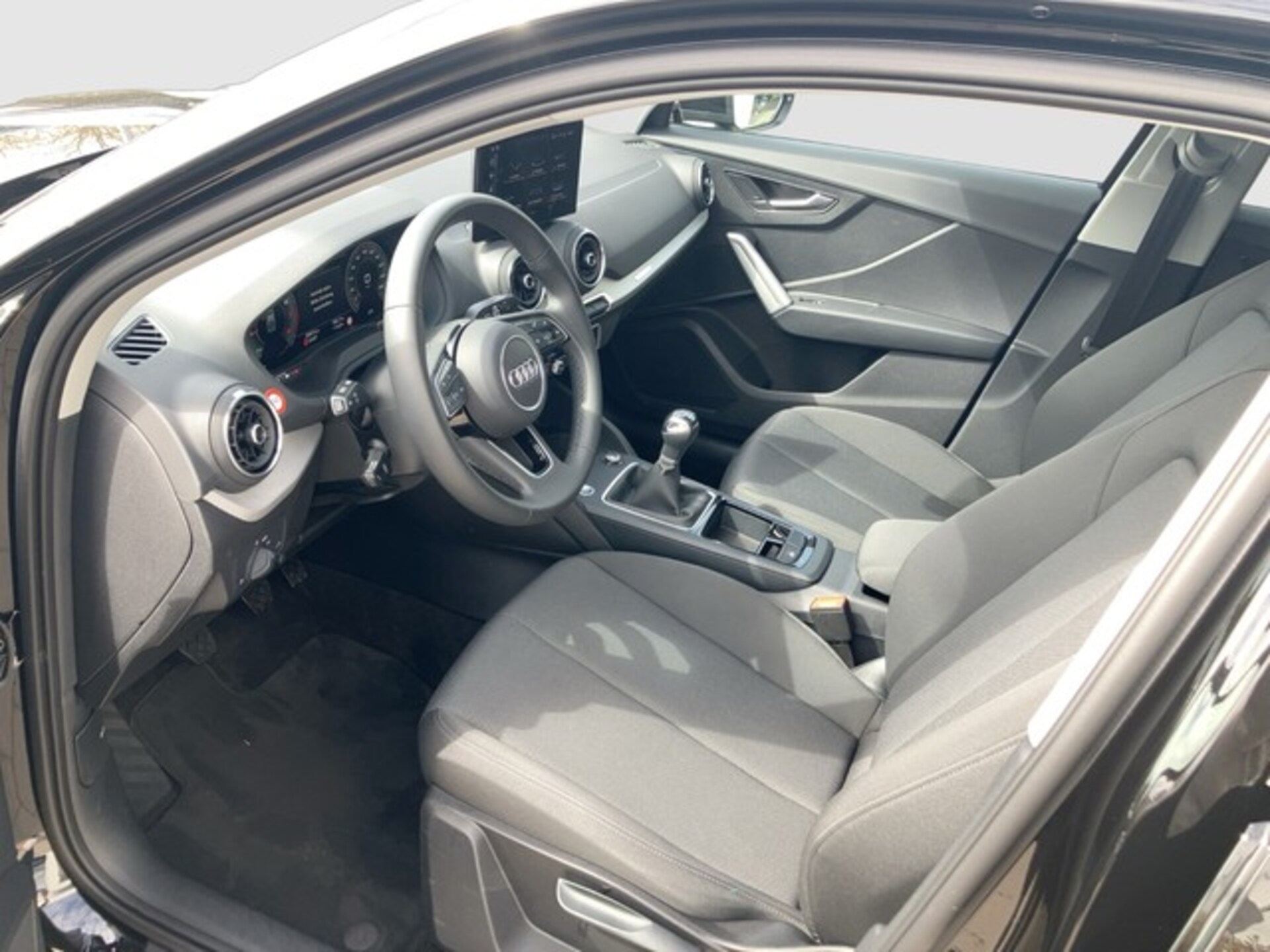 Audi Q2 S line