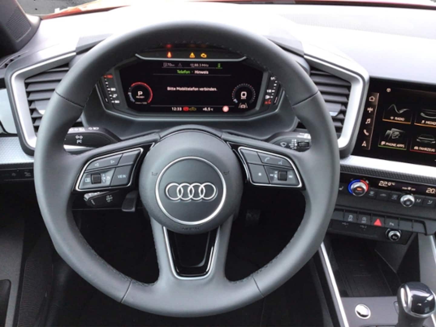 Bild über Audi A1 Sportback advanced 30 TFSI S tronic - für weitere Informationen kontaktieren Sie den Audi Partner