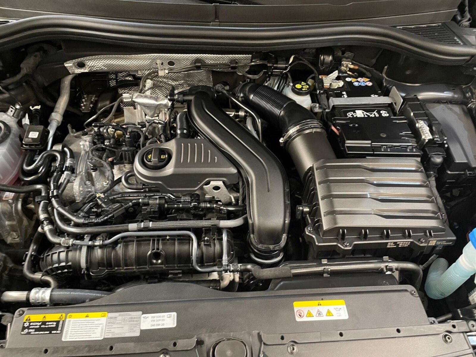 Volkswagen Tiguan – Bild 8