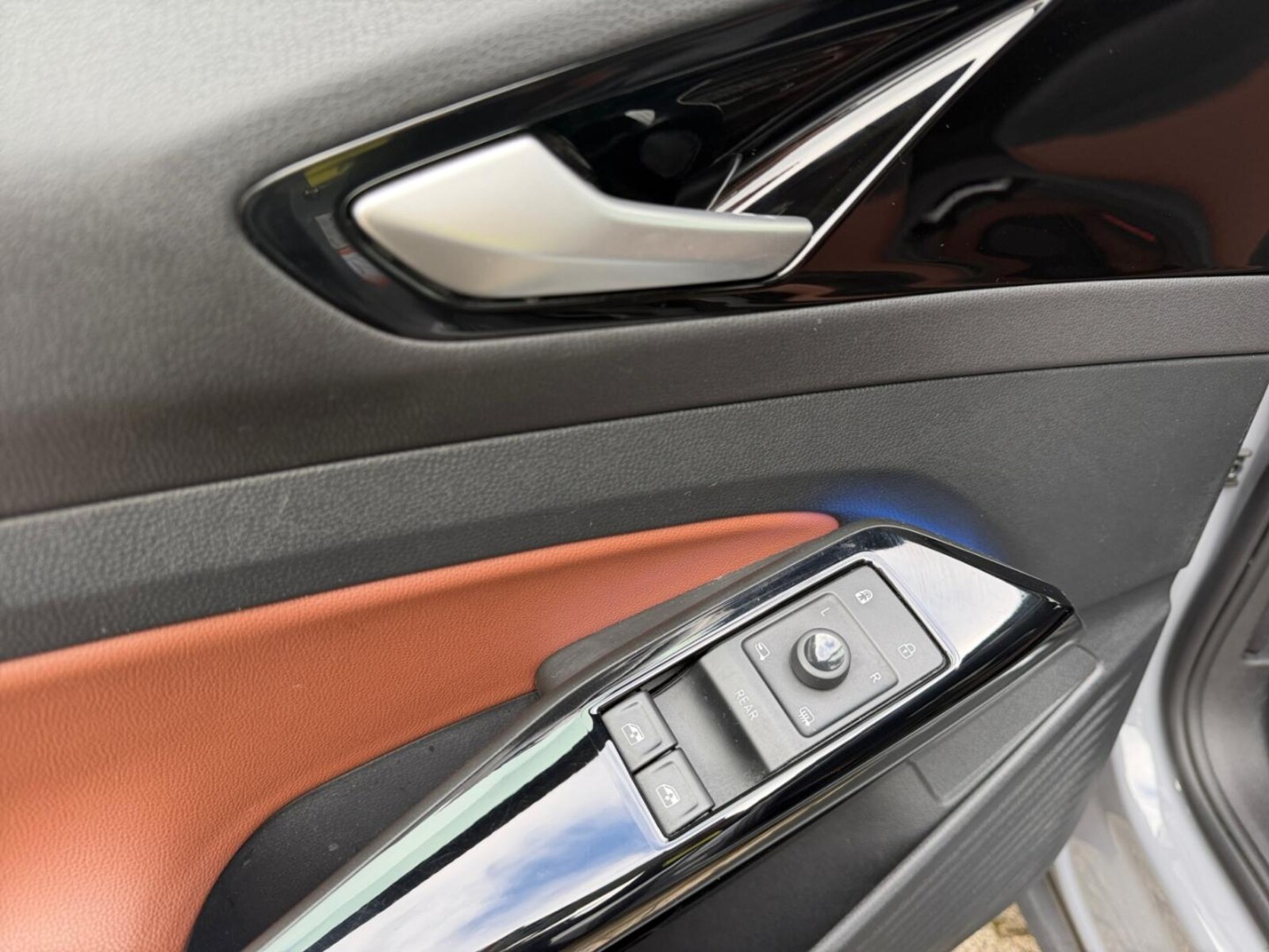 Volkswagen ID.4 – Bild 11