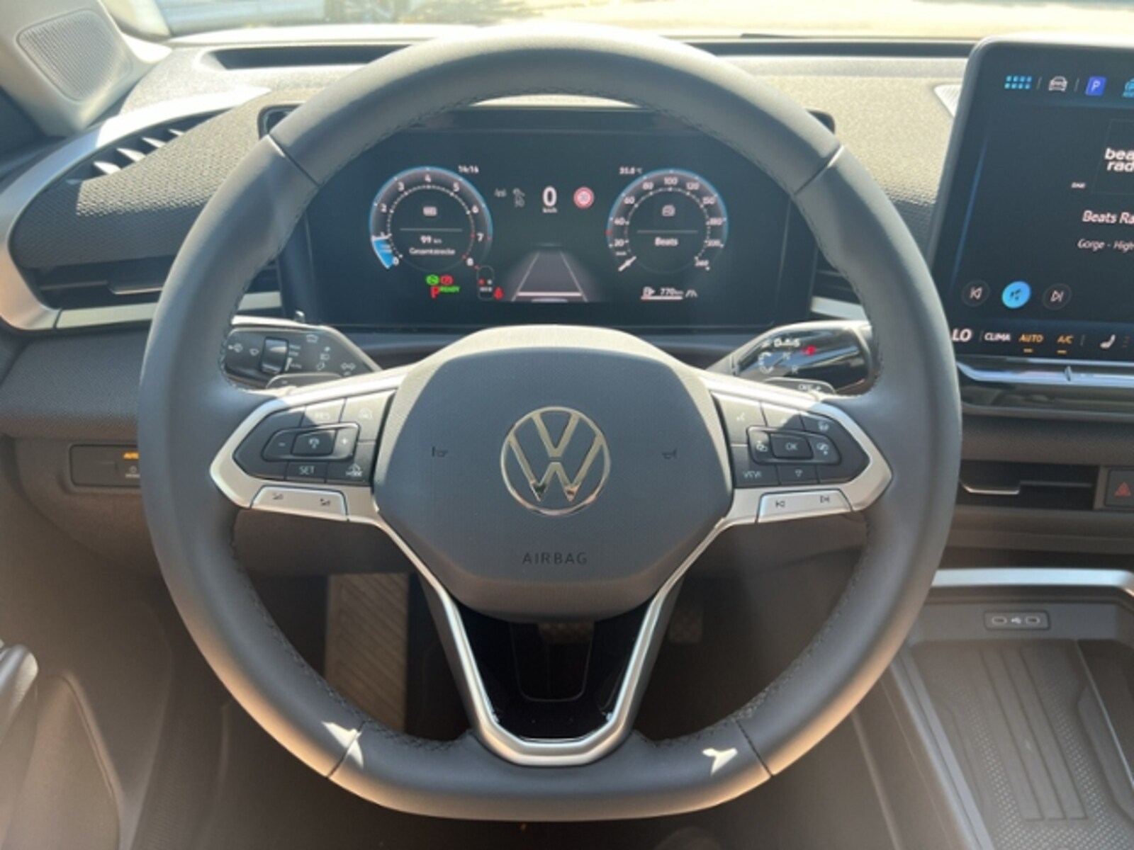 Volkswagen T-Roc – Bild 9