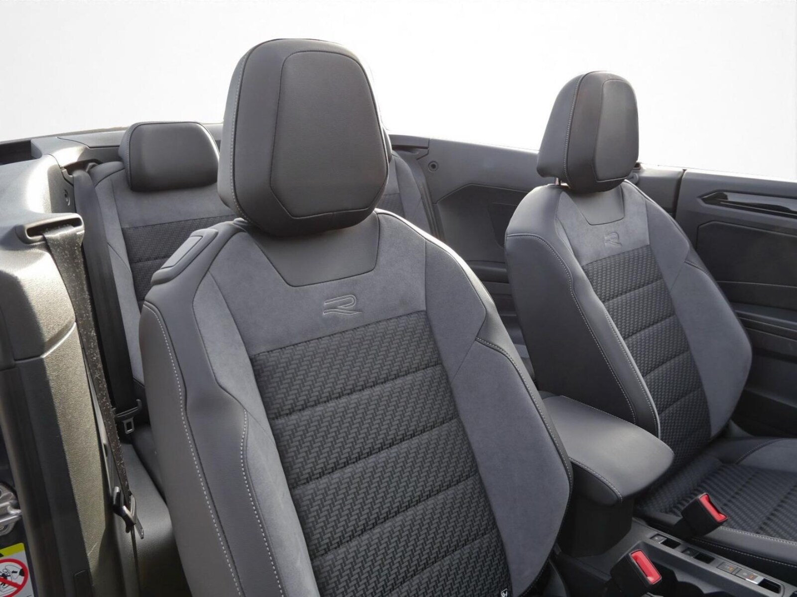 Volkswagen T-Roc Cabriolet – Bild 10