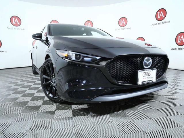 Used 2019 Mazda Mazda3 Premium with VIN JM1BPANMXK1128863 for sale in Richfield, Minnesota