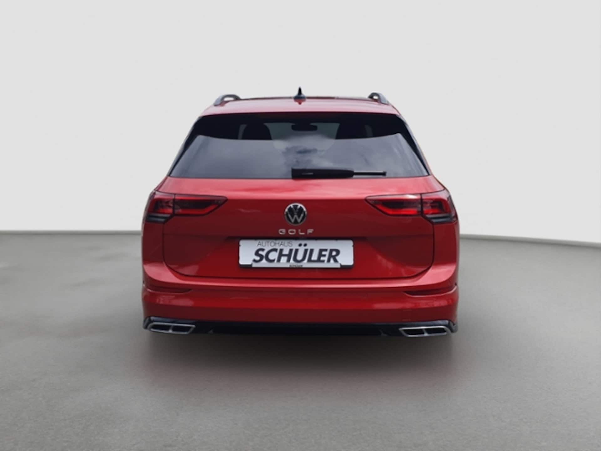 Volkswagen Golf Variant R-Line
