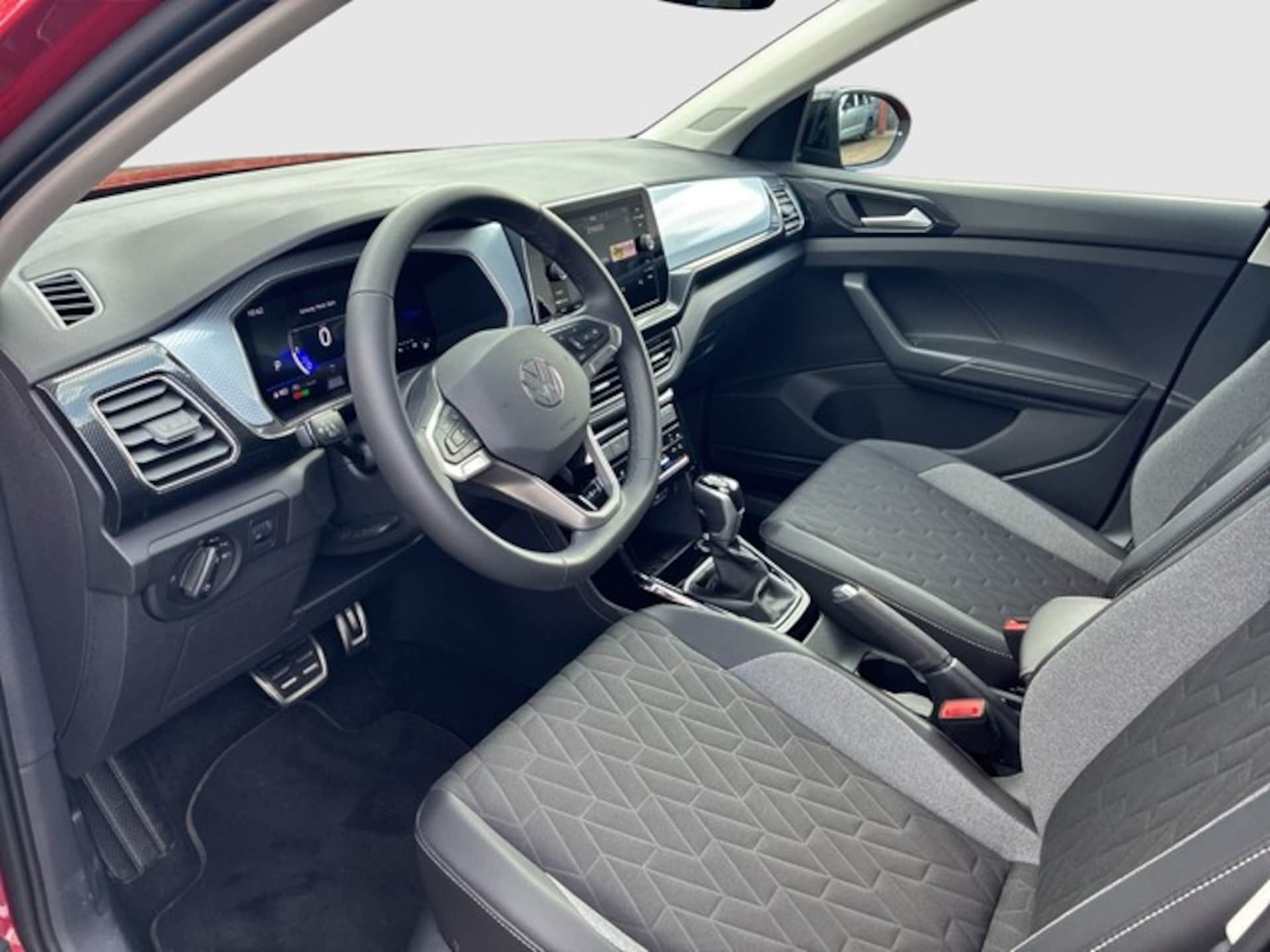 Volkswagen T-Cross Life