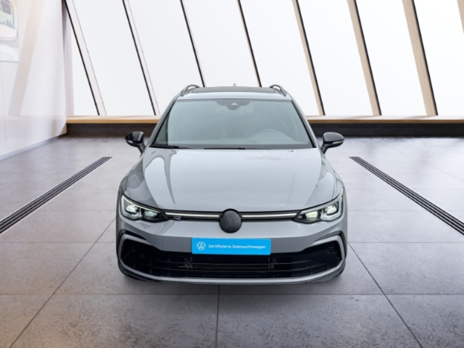 Volkswagen Golf Variant R-Line