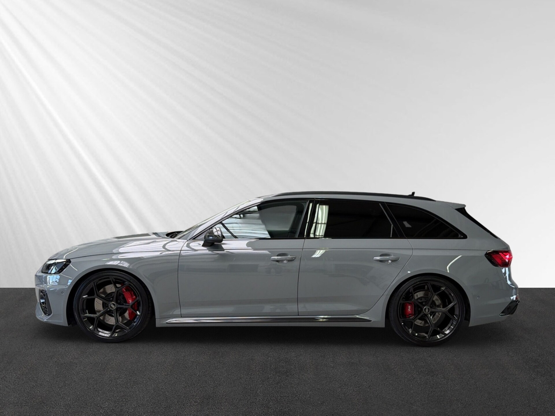 Audi RS 4 Avant