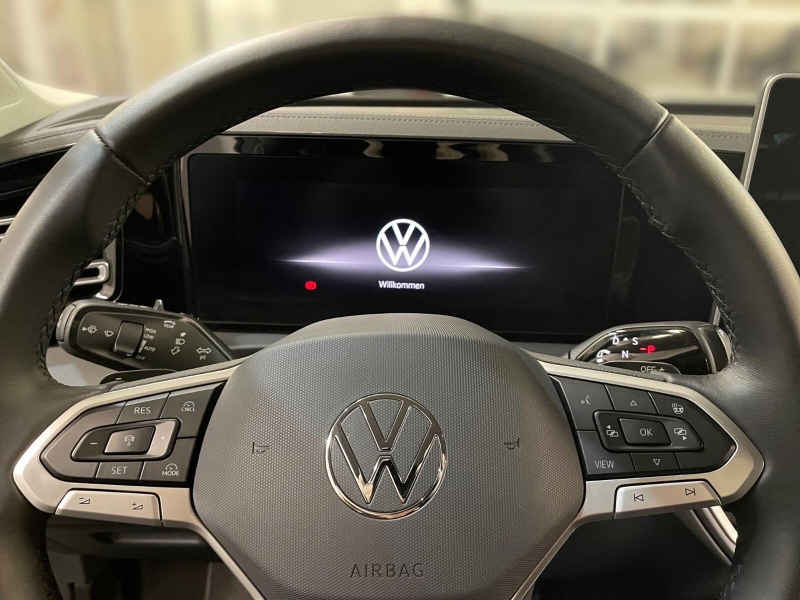 Volkswagen Tiguan – Bild 11