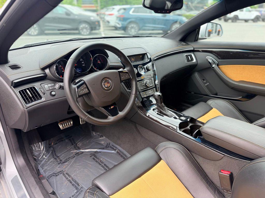 2011 Cadillac CTS V - Photo 11