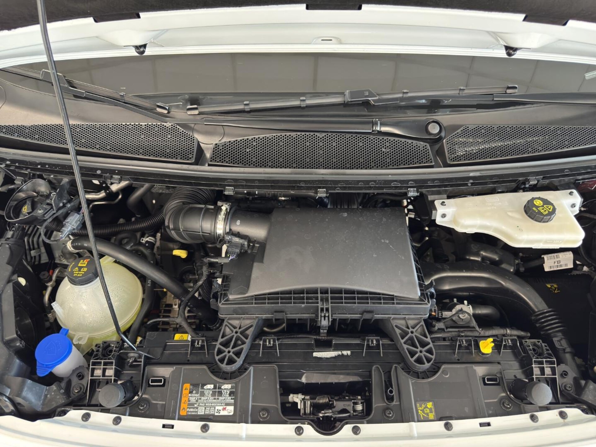 Volkswagen Transporter Kasten kurzer Radstand
