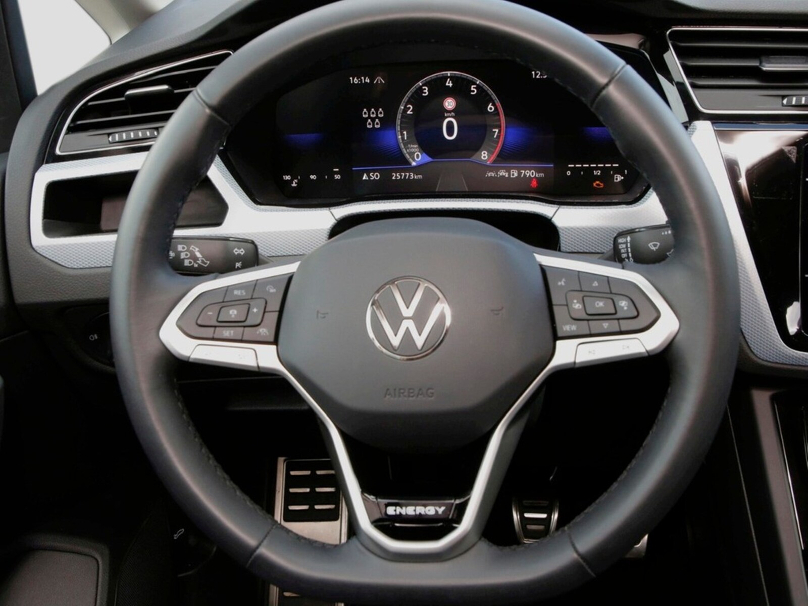 Volkswagen Touran – Bild 16