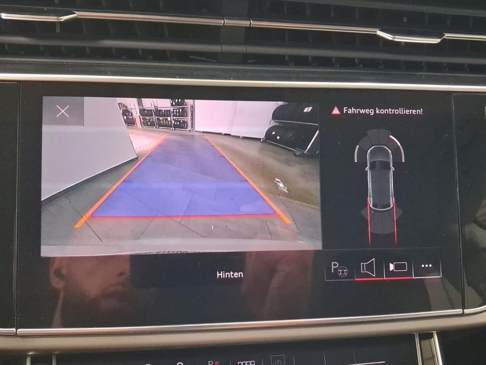 Audi Q8 – Bild 15