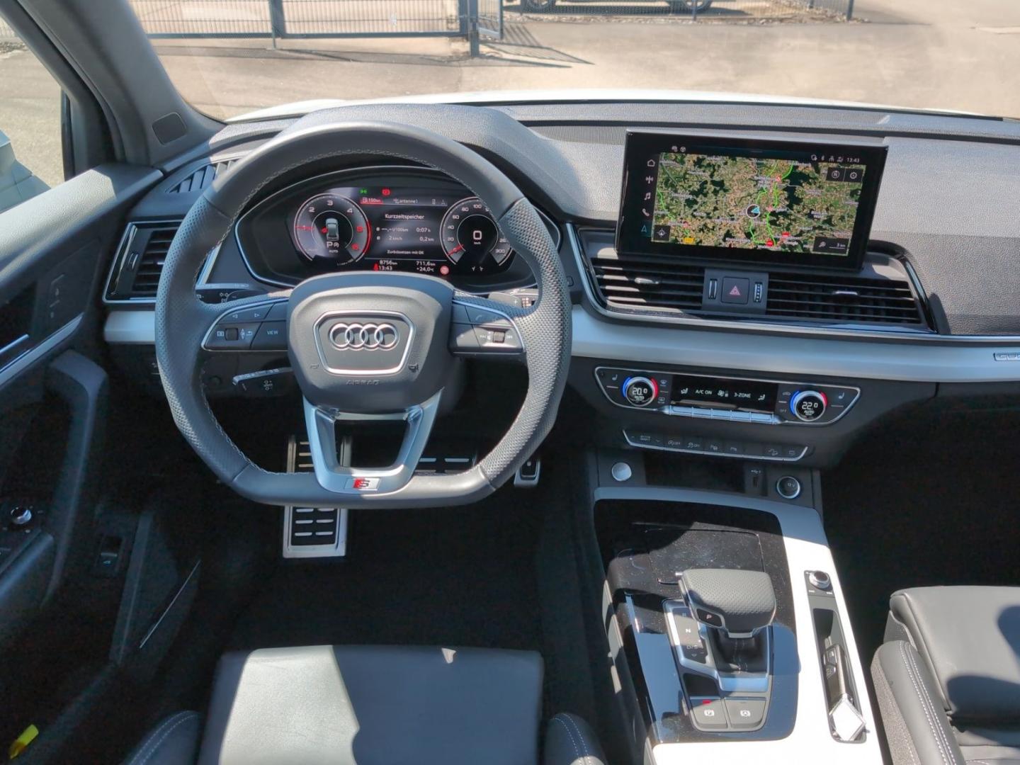 Image about Audi Q5 40 TDI quattro S tronic