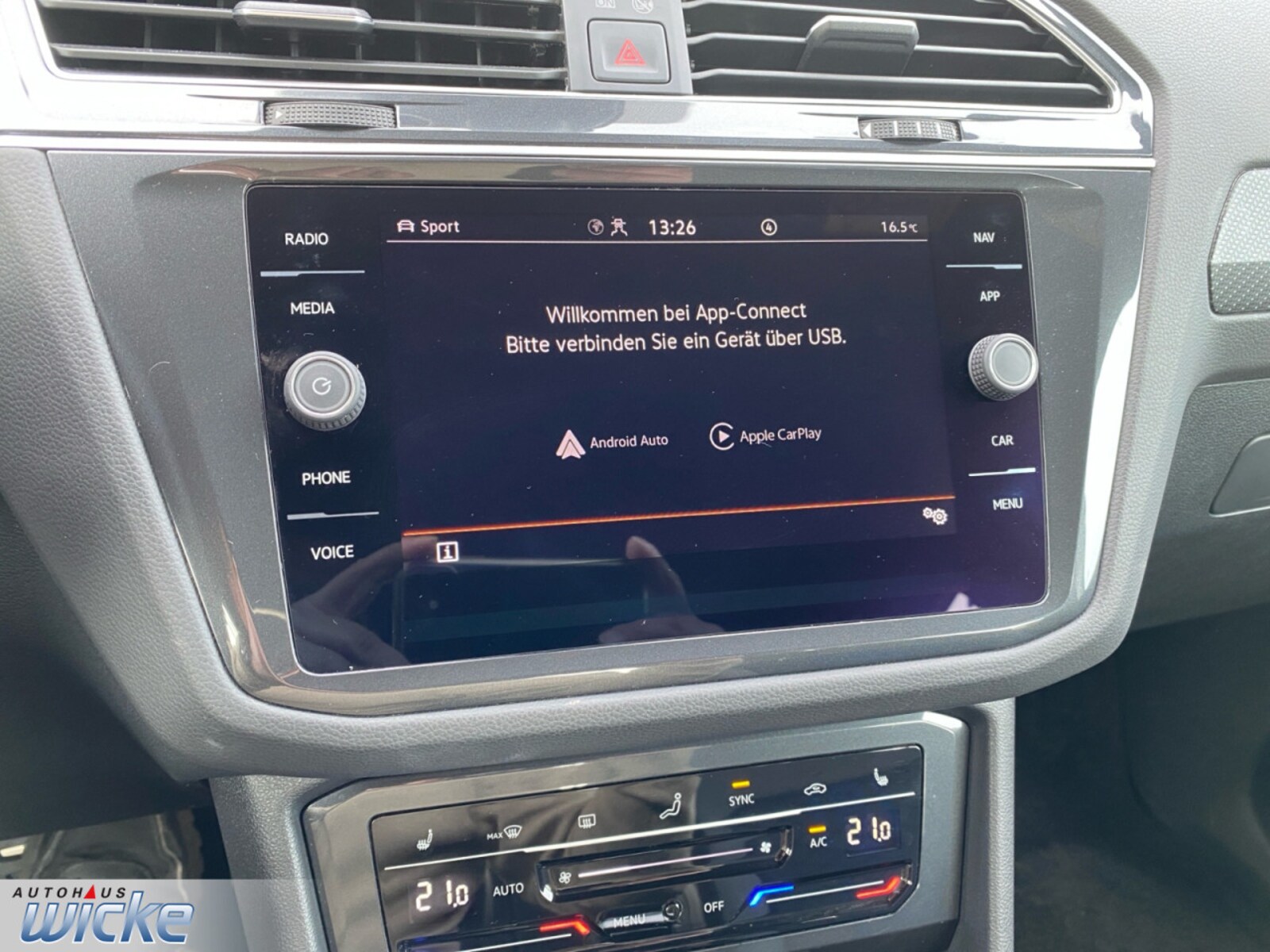 Volkswagen Tiguan – Bild 10