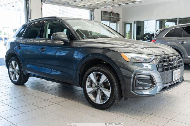 2024 Audi Q5 40 Premium Plus's photo