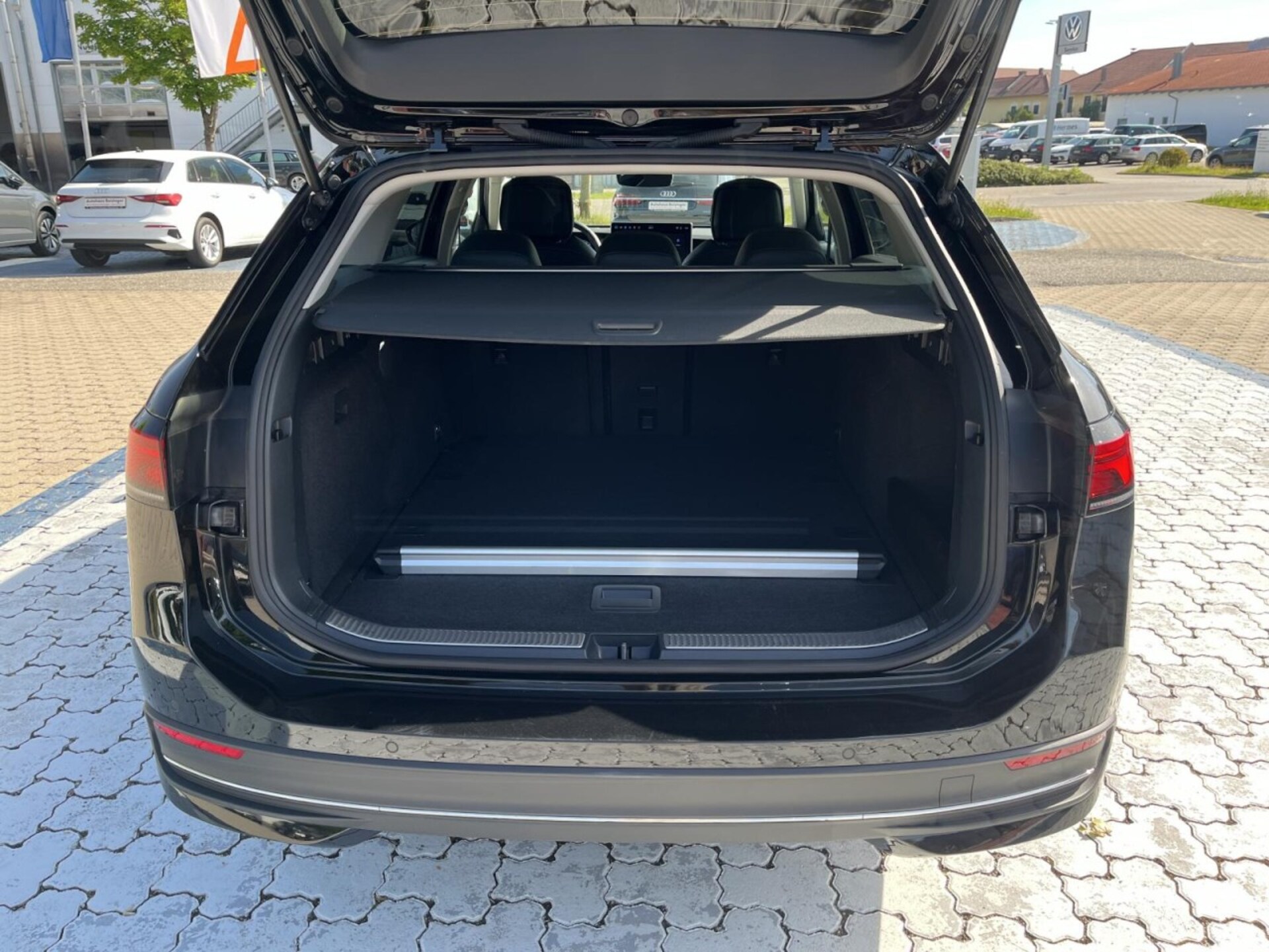 Volkswagen Passat Business