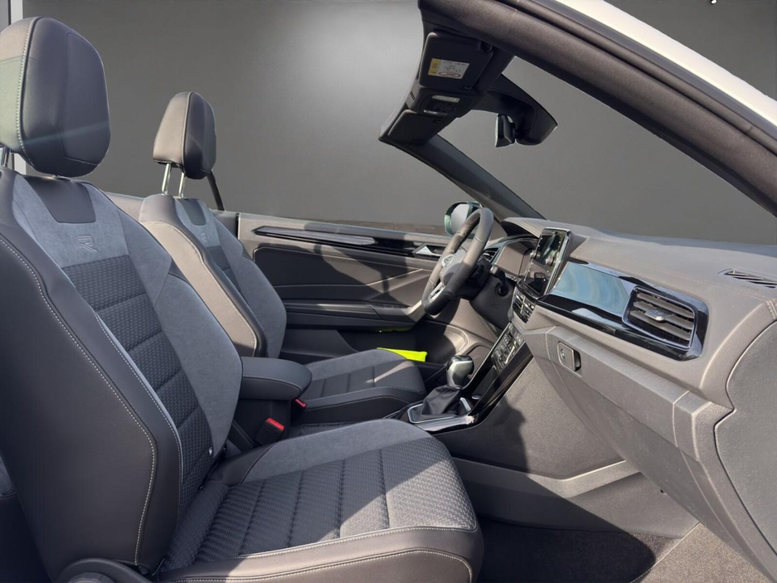 Volkswagen T-Roc Cabriolet – Bild 8