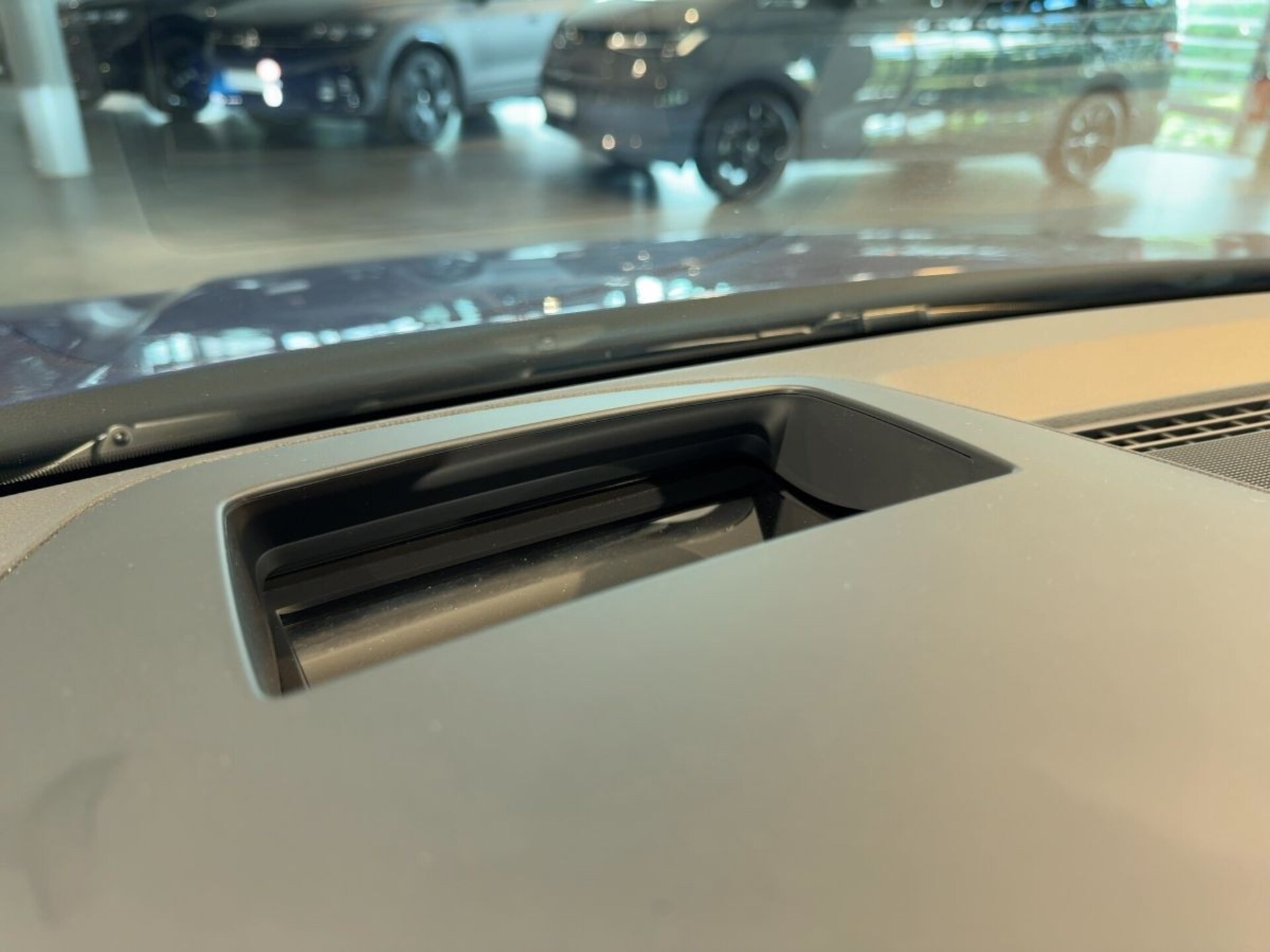 Volkswagen Golf Variant R-Line