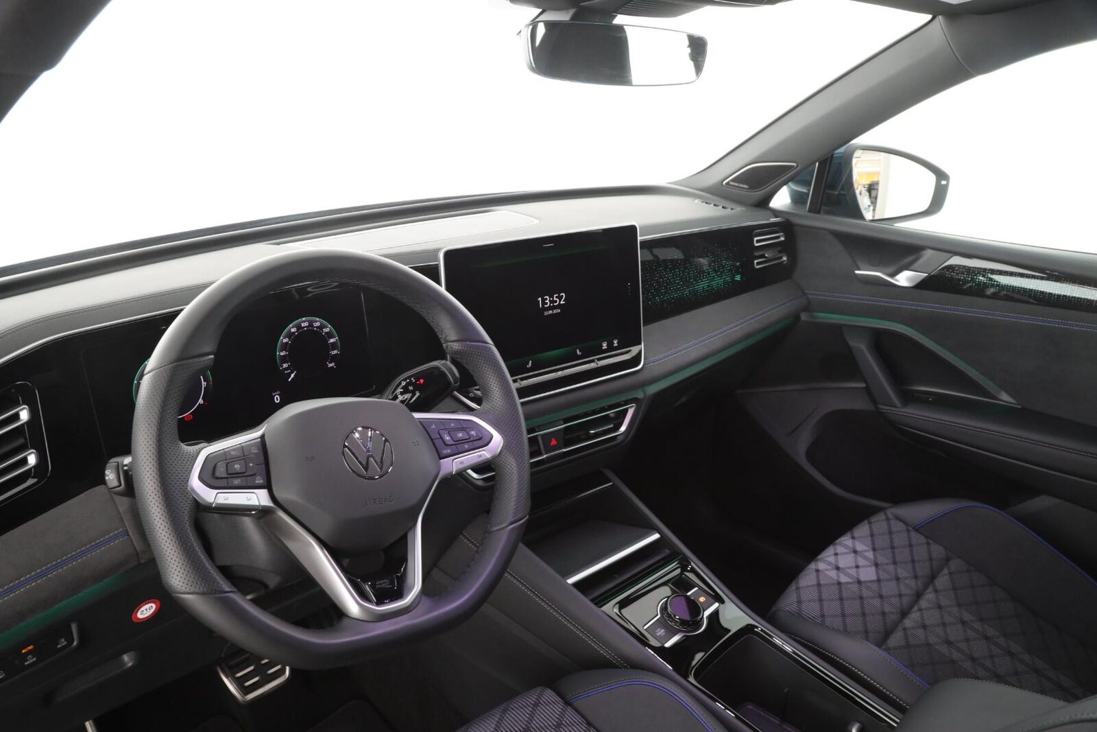Volkswagen Tiguan – Bild 11