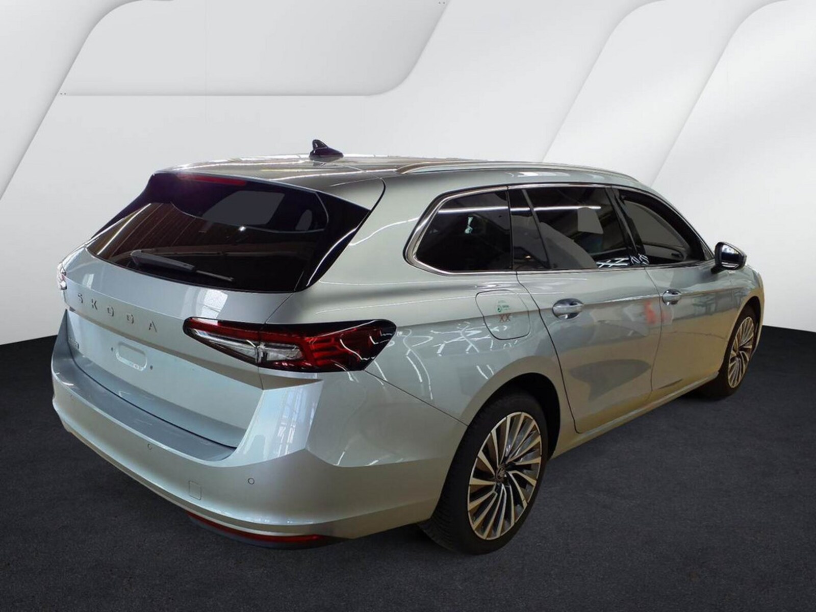 Škoda Superb Combi – Bild 3