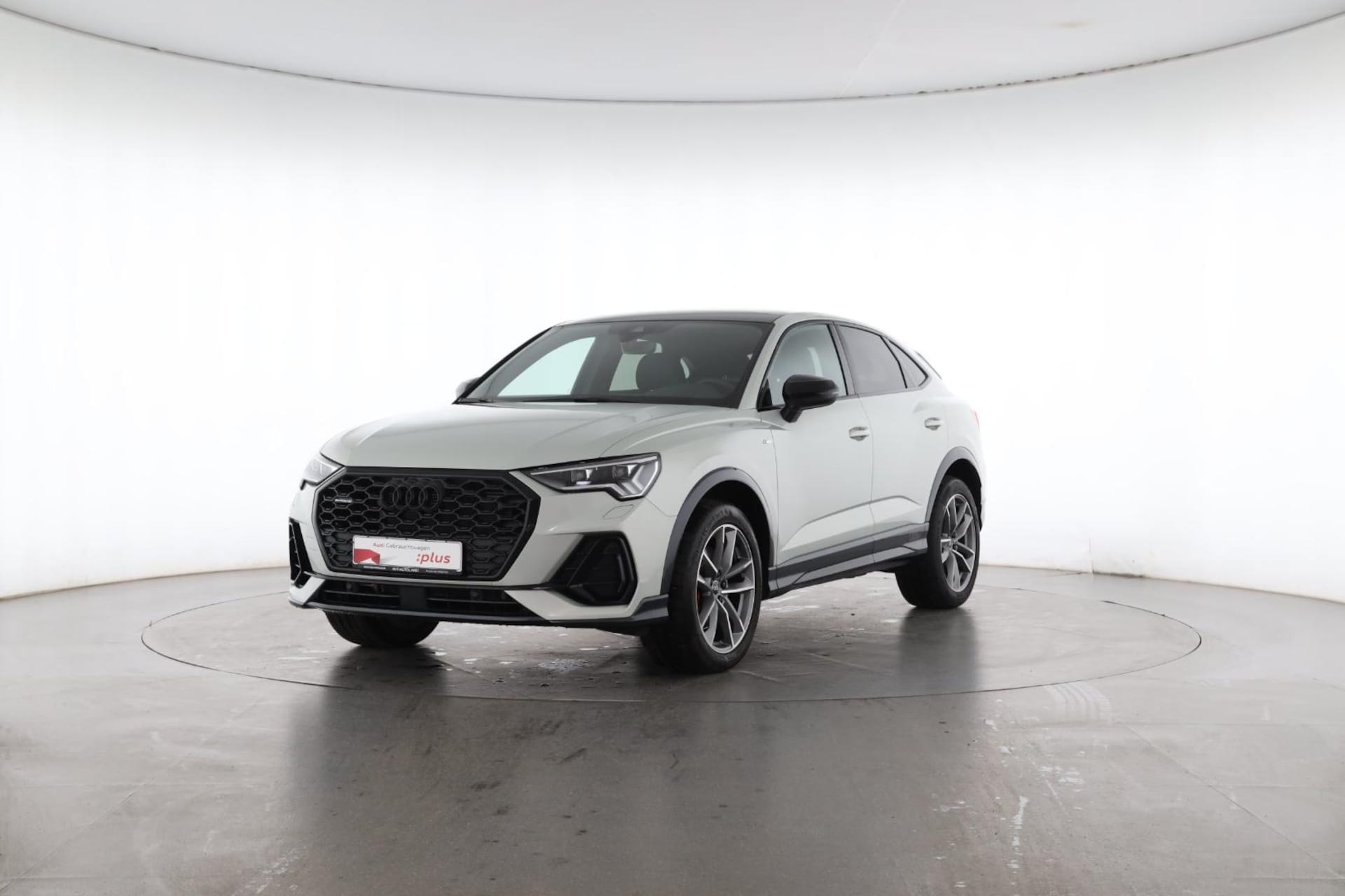 Audi Q3 Sportback S line