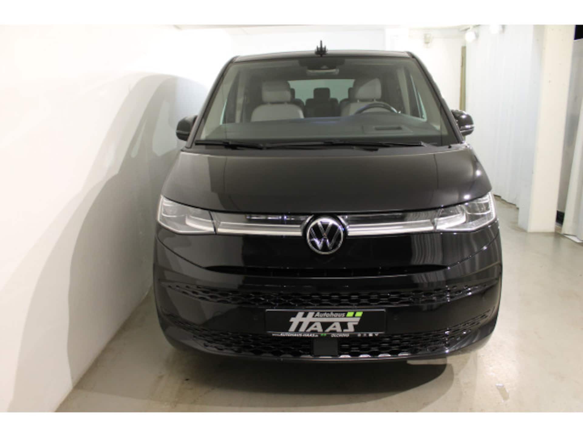 Volkswagen Multivan Langversion Style