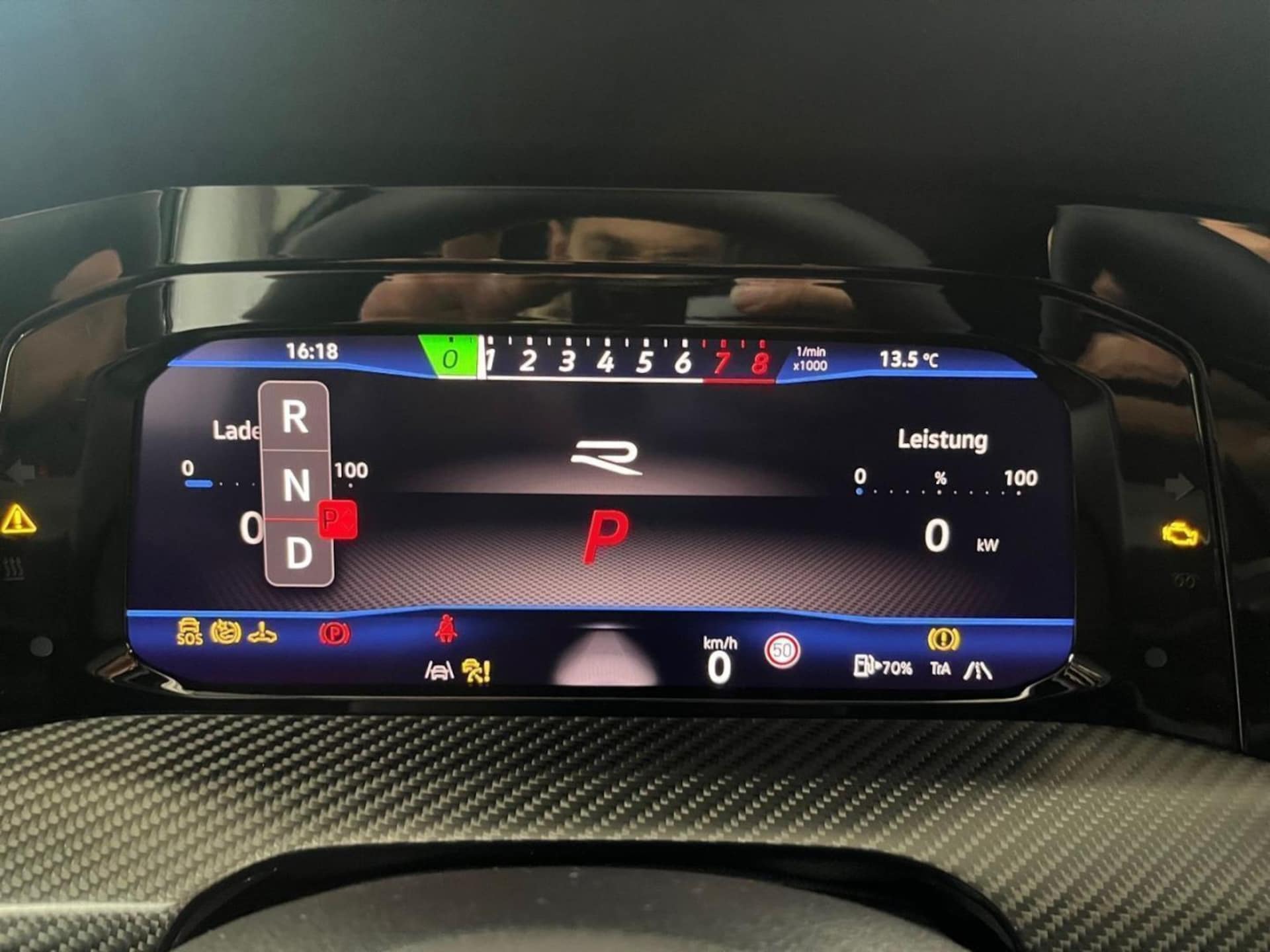 Volkswagen Golf Variant R