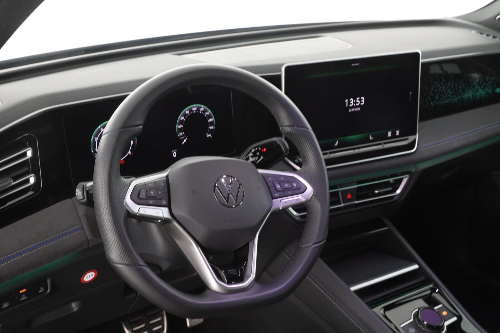 Volkswagen Tiguan – Bild 14