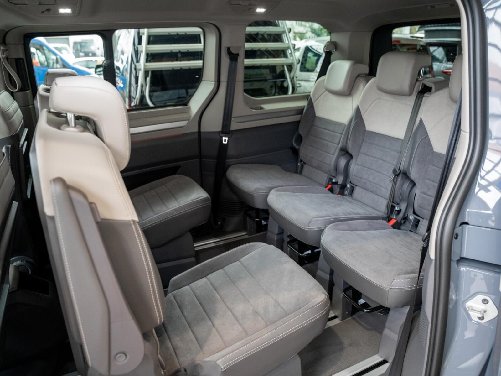 Volkswagen Multivan – Bild 8