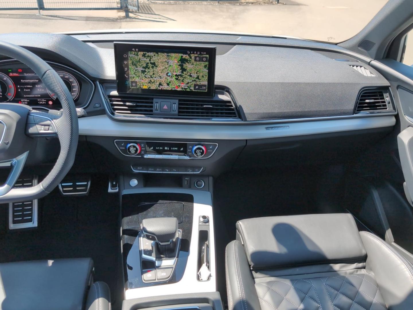 Image about Audi Q5 40 TDI quattro S tronic