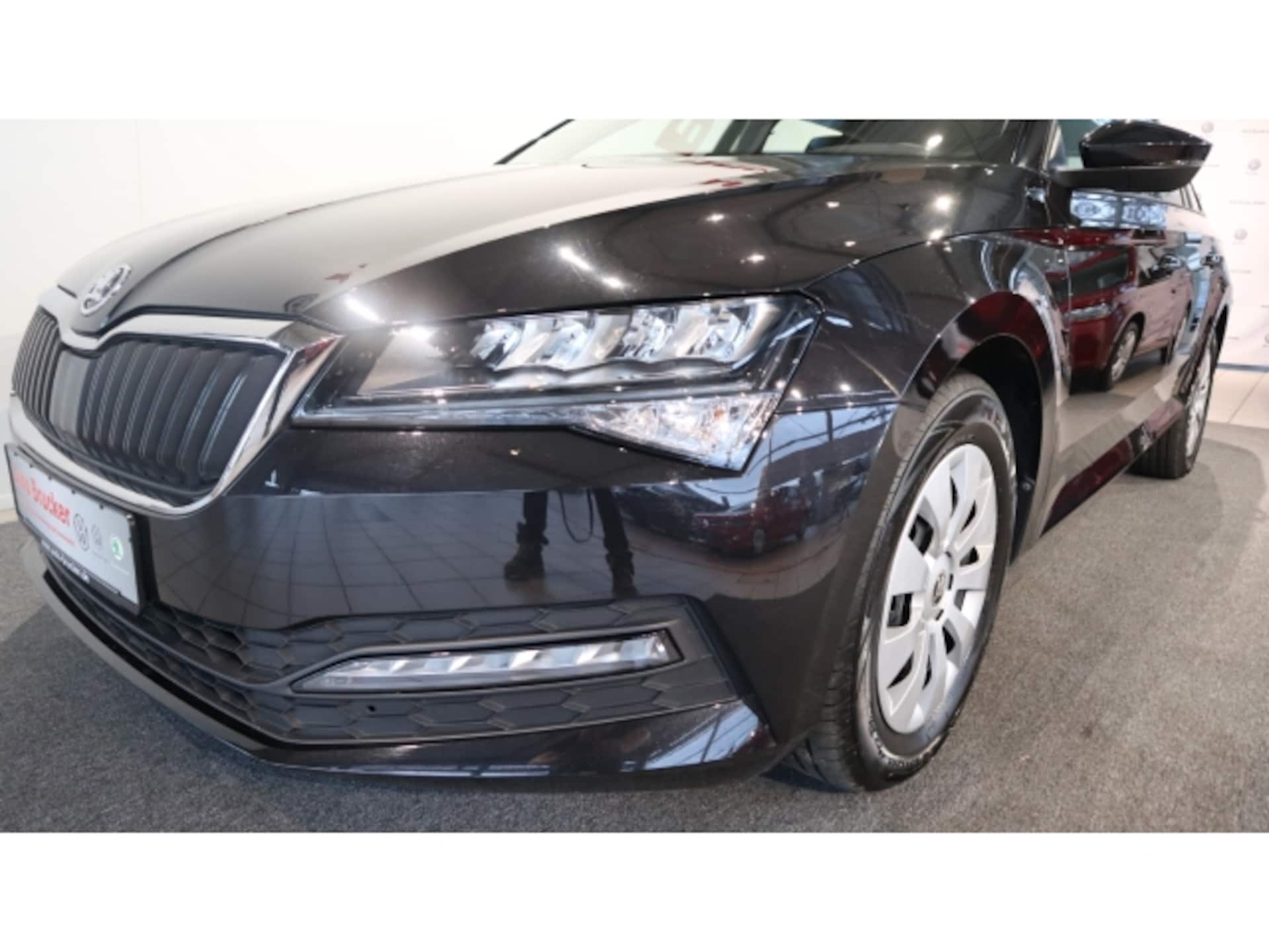 Skoda Superb Combi Active