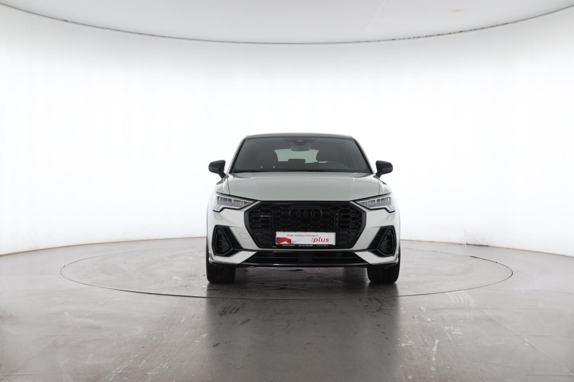 Audi Q3 Sportback S line