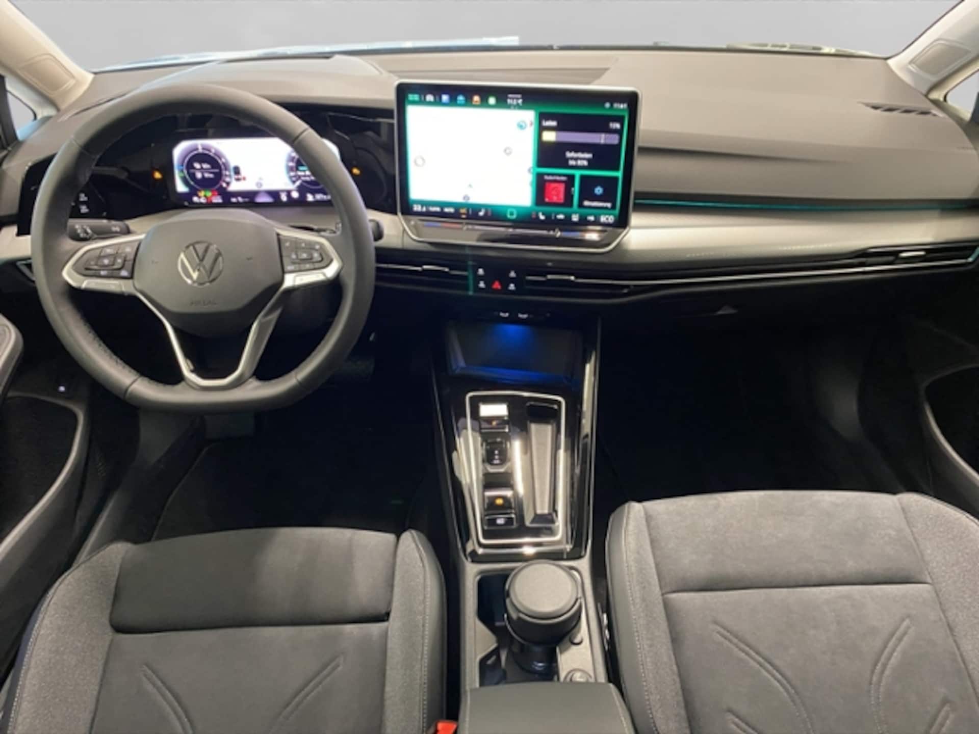 Volkswagen Golf Style