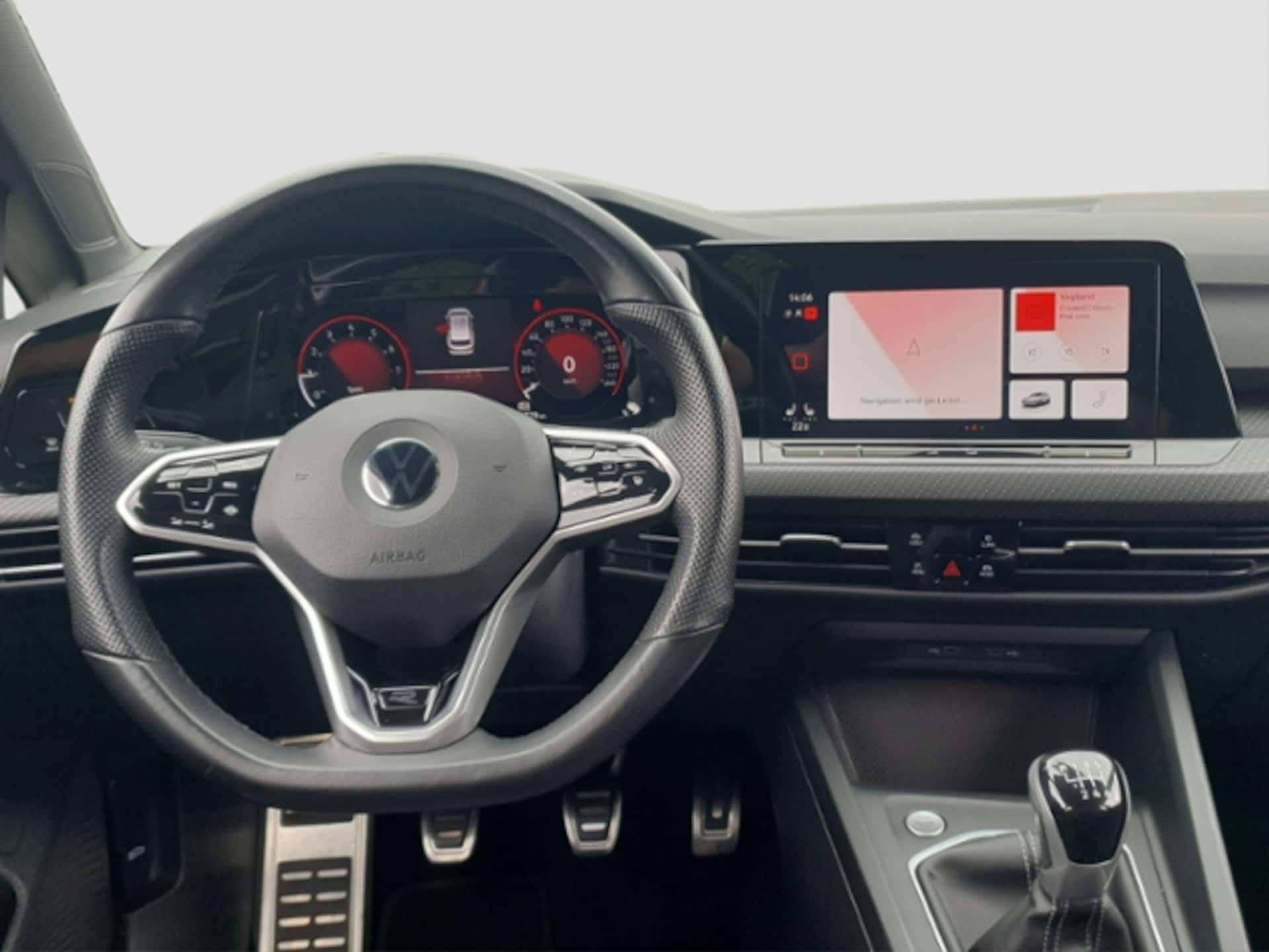 Volkswagen Golf Variant R-Line