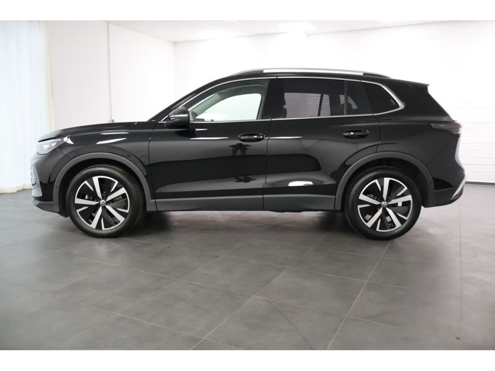 Volkswagen Tiguan – Bild 7