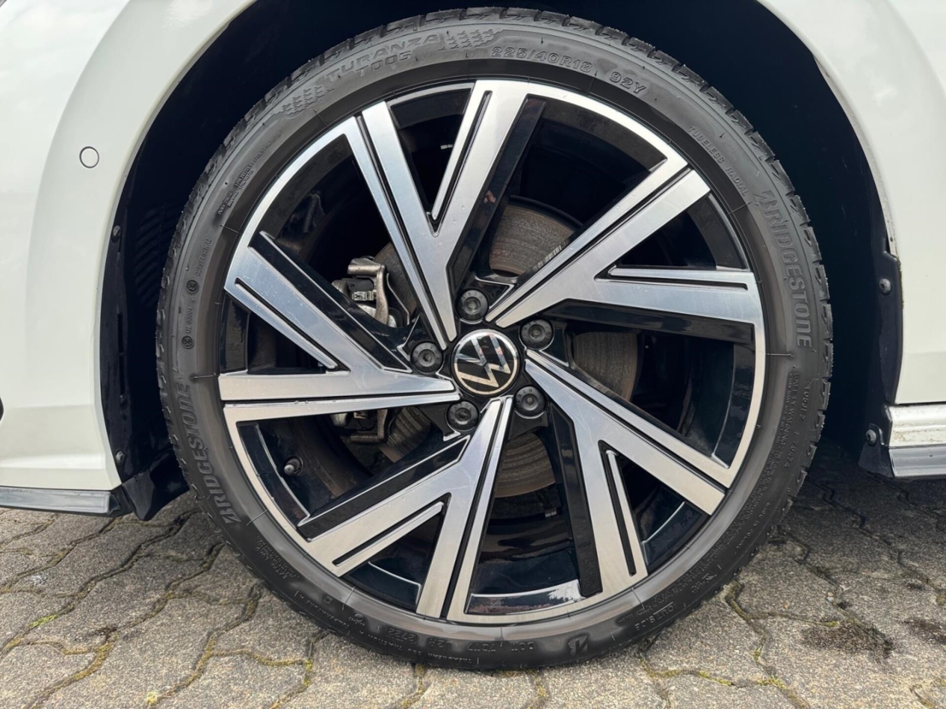 Volkswagen Golf Variant R-Line