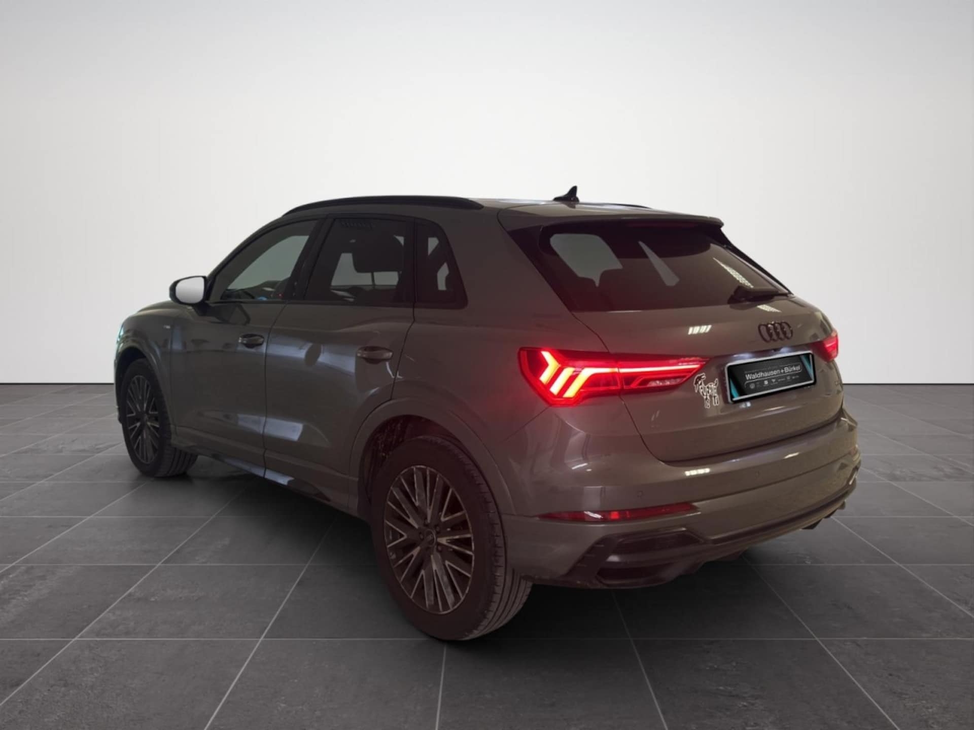 Audi Q3 SUV S line