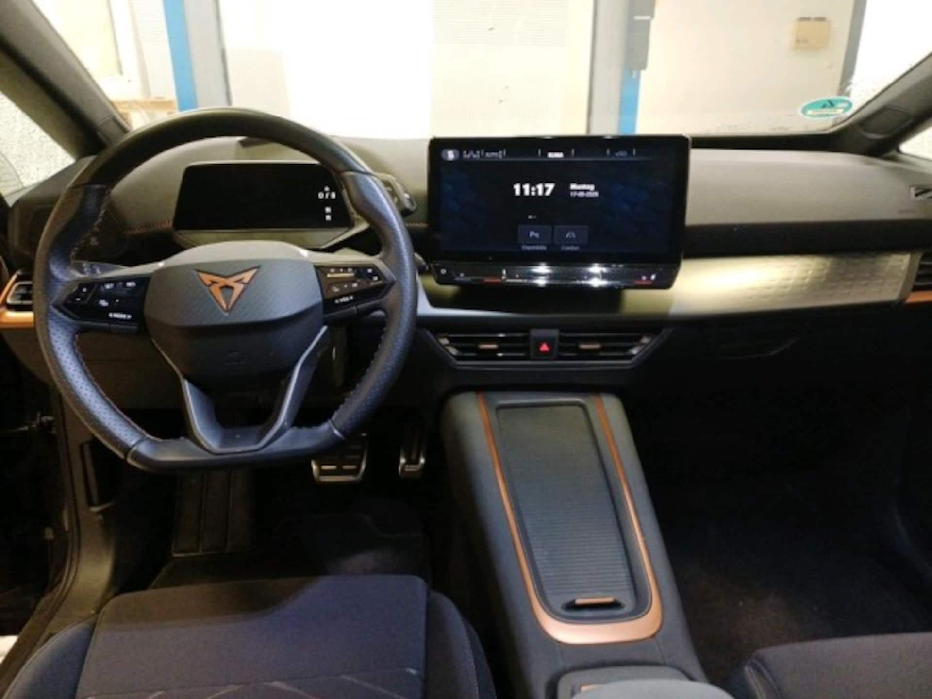 CUPRA Born