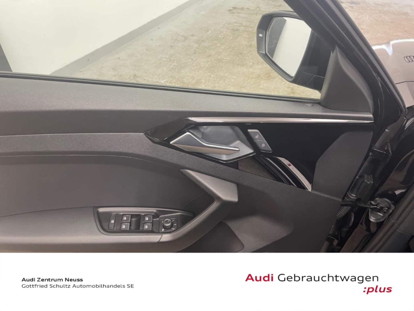 Bild über Audi A1 Sportback S line 30 TFSI S tronic - für weitere Informationen kontaktieren Sie den Audi Partner