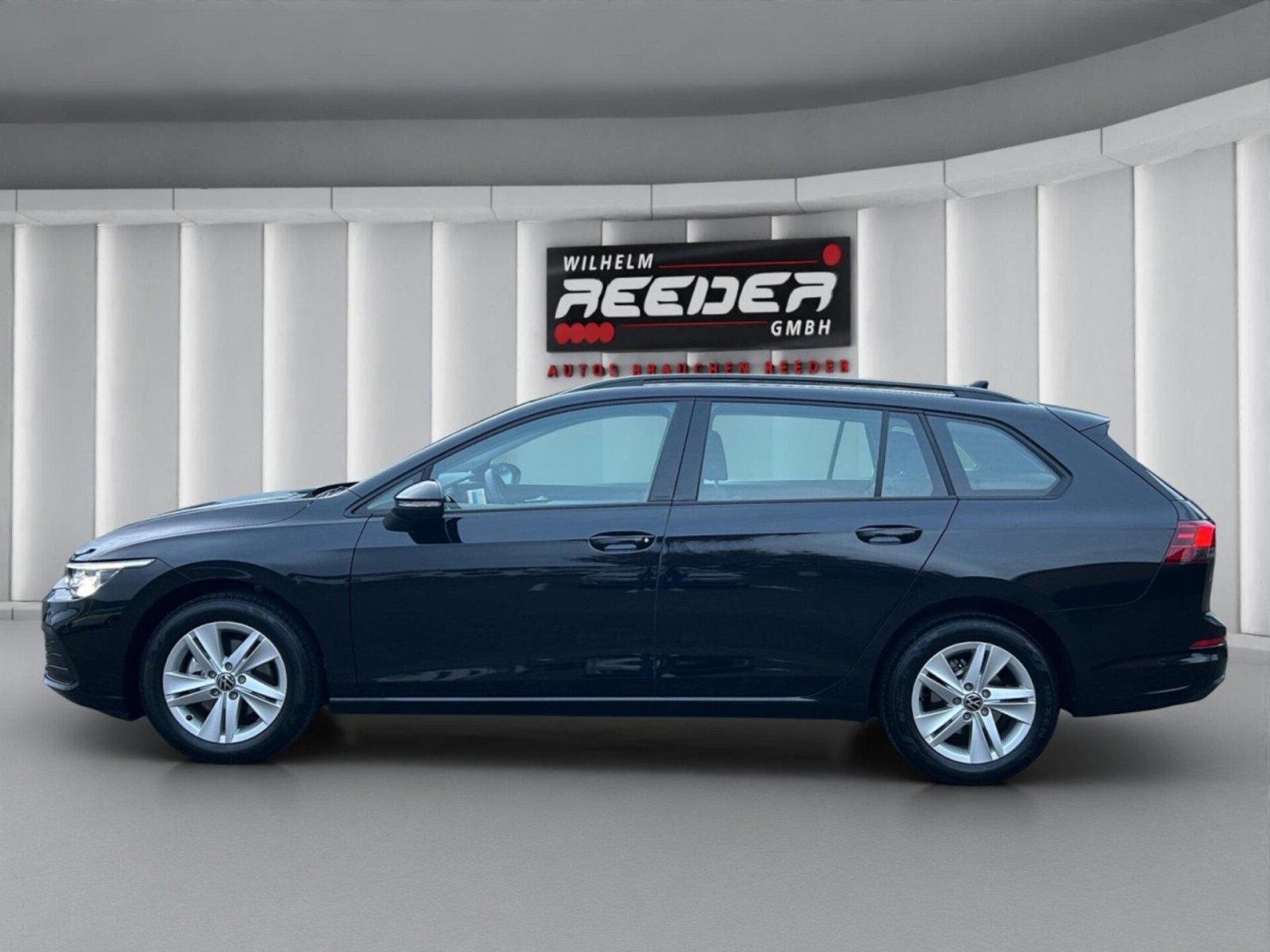 Volkswagen Golf Variant Life